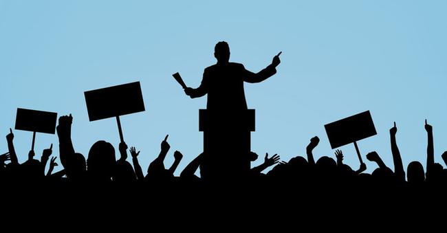 Вы сейчас просматриваете Может ли госслужащий состоять в политических партиях?