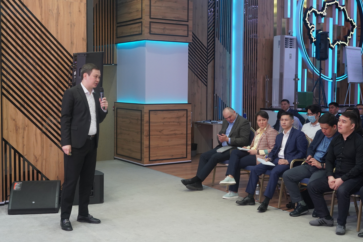 Вы сейчас просматриваете «Әлеумет» в формате гостевой лекции на тему «Collaborative and Participatory Governance»